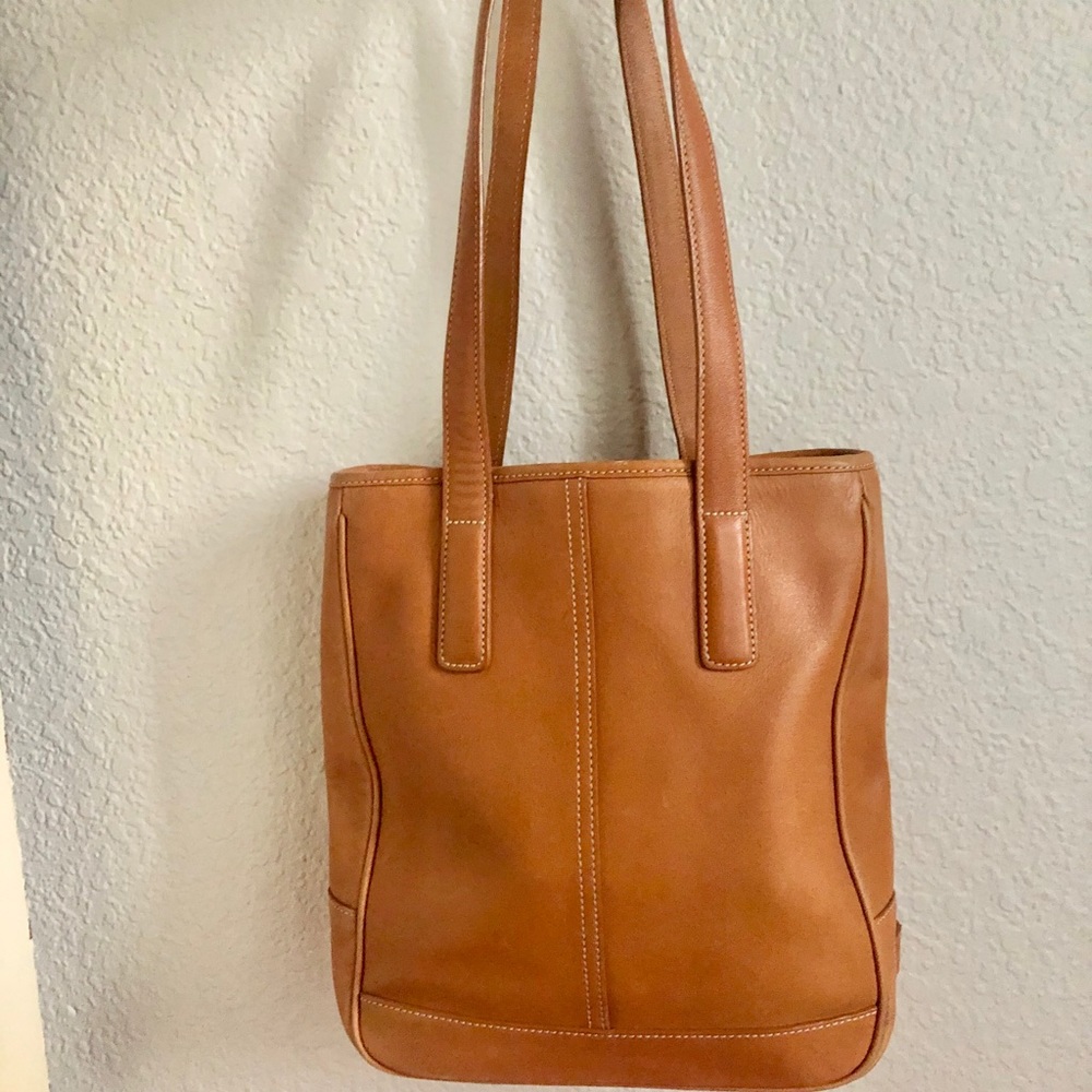 Coach Purse EUC Caramel Leather Genuine Cowhide